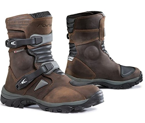 Forma Adventure Low WP CE Approved
