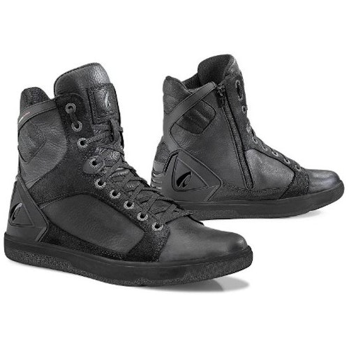 Forma Hyper Dry Boots New