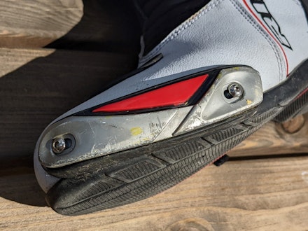 Toe-slider-2