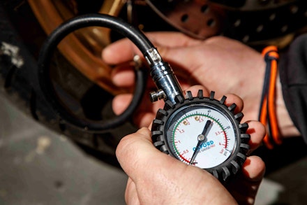 OxfordTyrePressureGauge_2022_UpperBenefield_002a