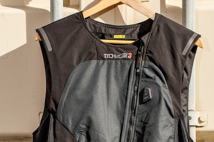 Alpinestars-Tech-Air-3-Stella-airbag-vest-05