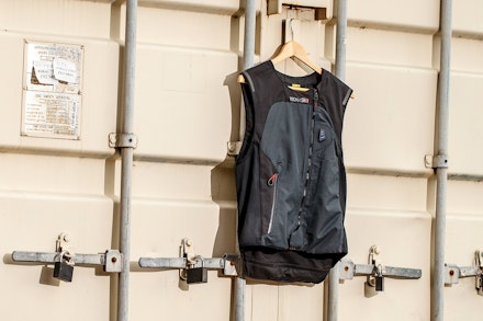 Alpinestars-Tech-Air-3-Stella-airbag-vest-08