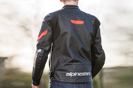 Alpinestars-Faster-V2-leather-jacket-03