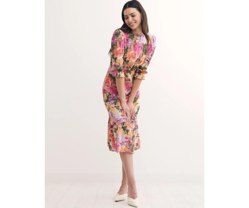wedding-guest-outfit-over-50s
