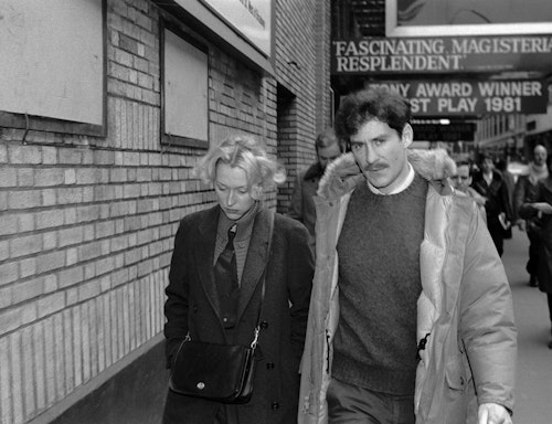 JMJ8W4 Meryl Streep and Kevin Kline
Attending the Lee Strasberg Memorial Service at the Shubert Theater, Broadway, New York City.
February 1982
RTMcBride / MediaPunch Meryl Streep and Kevin Kline