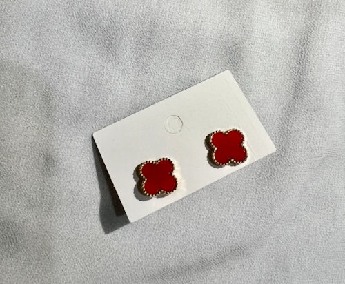 Madebyyourstrulyx Clover Earrings