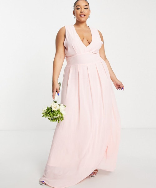 TFNC Plus Bridesmaid Chiffon V Front Maxi Dress With Pleated Skirt