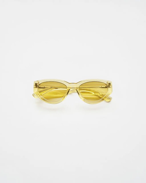 best sunglasses for women - colored