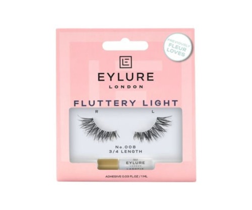 eylure fluttery light lashes