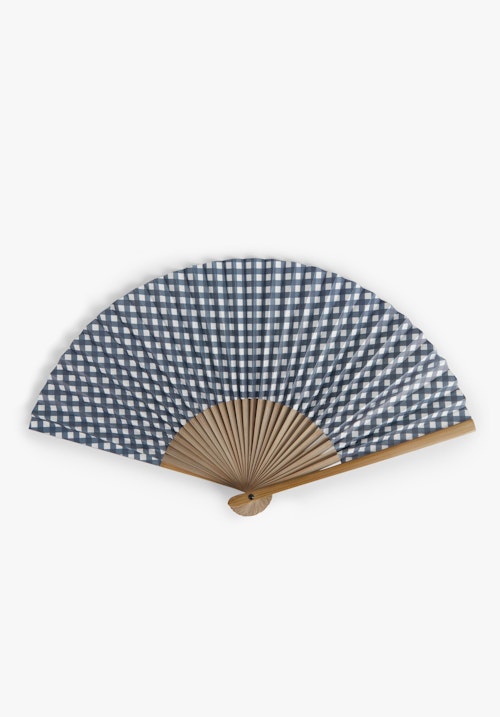 Hush, Alessandria Fan, £12
