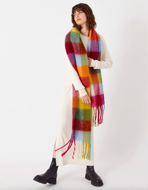 Bright fluffy scarf