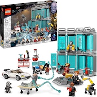 LEGO 76216 Marvel Iron Man Armory