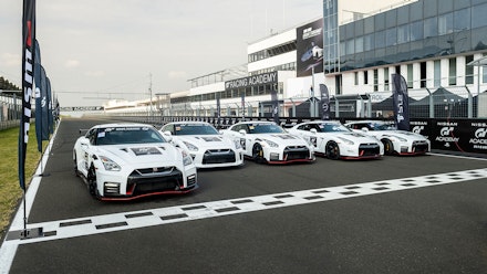 gran-turismo-2 Gran Turismo