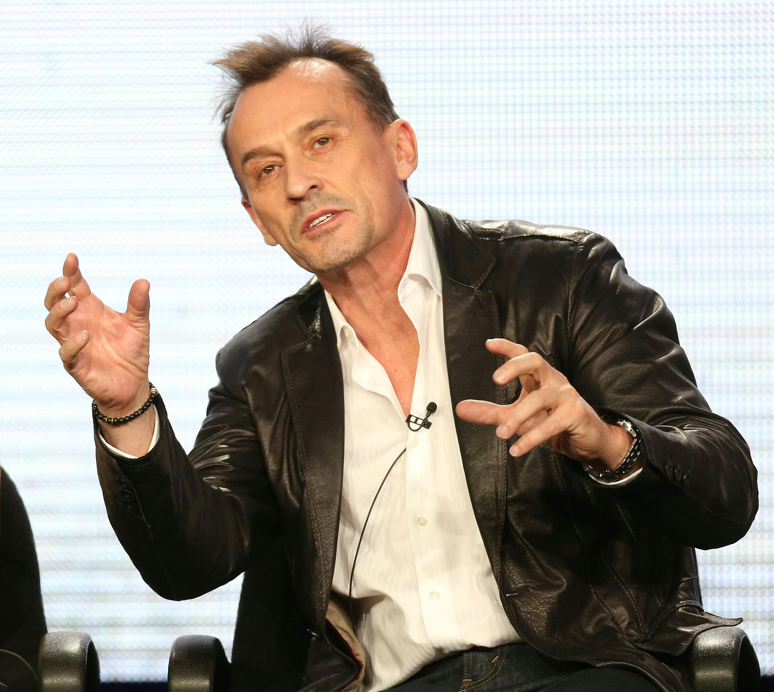 Robert Knepper