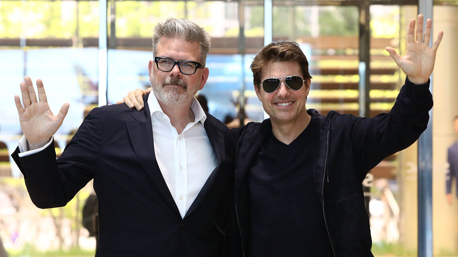 Christopher McQuarrie and Tom Cruise
