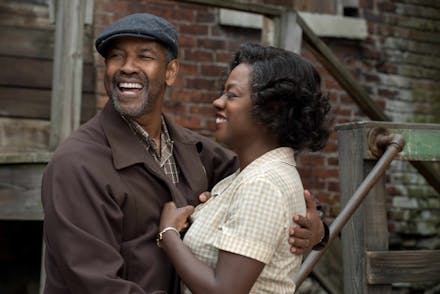 Denzel Washington and Viola Davis in Fences