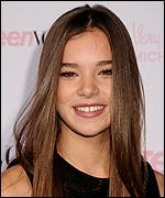 Haillee Steinfeld Set For Pitch Perfect 2