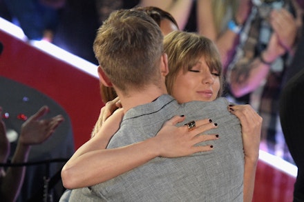 taylor swift iheart awards music calvin harris taylor swift iheart awards music calvin harris