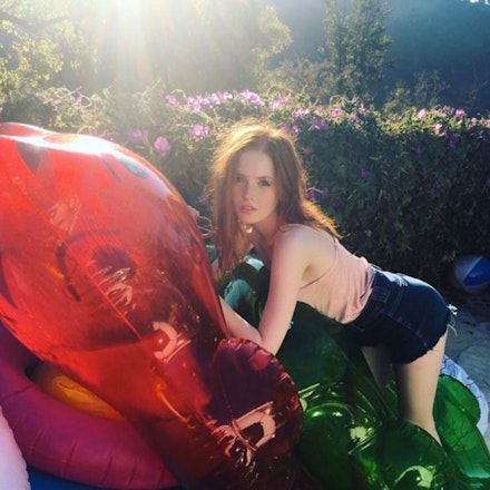 Ellie bamber Ellie bamber