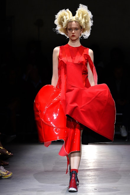 comme des garcons catwalk comme des garcons catwalk