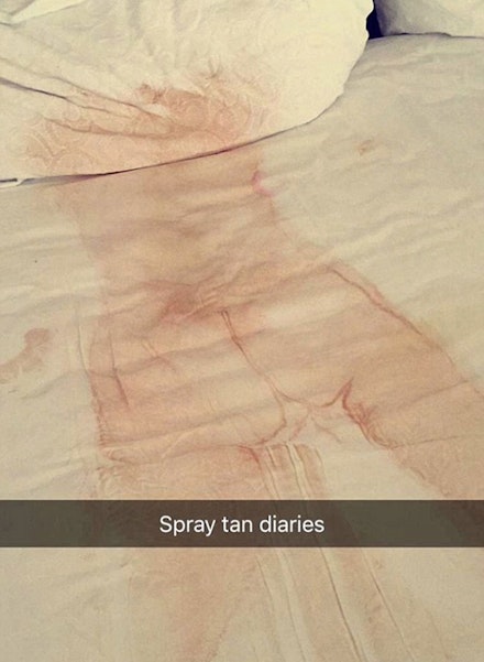 chrissy teigen, fake tan fail, snapchat chrissy teigen, fake tan fail, snapchat