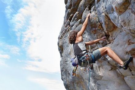 woman-climbing woman-climbing