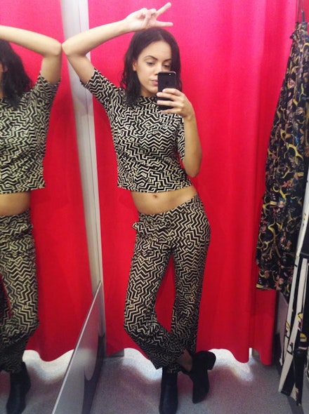 Changing-room-selfies-monki-prints-5 Changing-room-selfies-monki-prints-5
