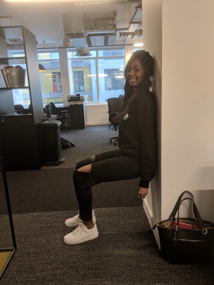Lazy Girl Exercises You Can Do At Your Desk Lazy Girl Exercises You Can Do At Your Desk