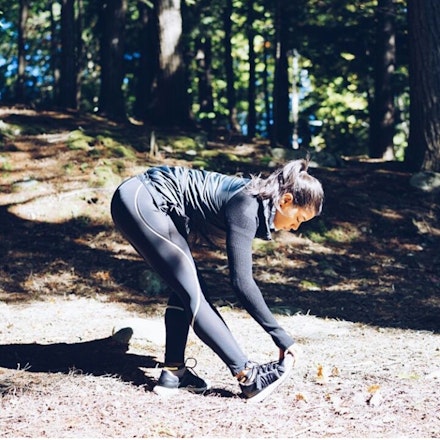 The Real Reason Your Running Top Has Thumbholes The Real Reason Your Running Top Has Thumbholes