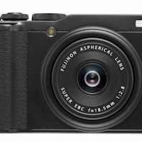 Fujifilm XF10