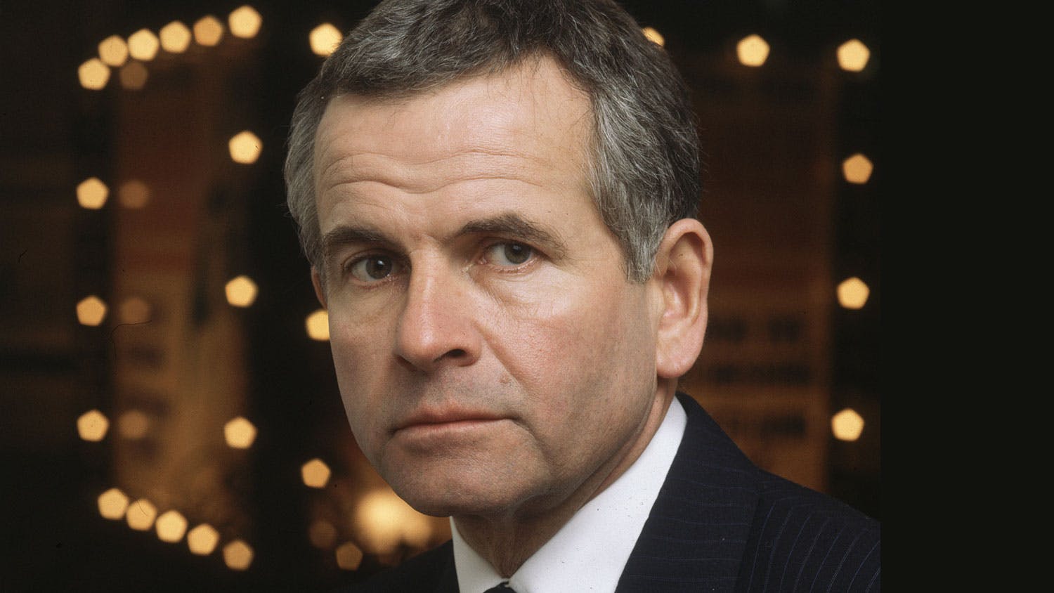Ian Holm