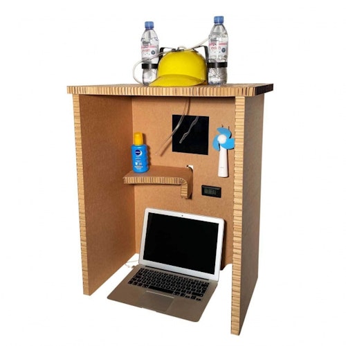 BiGDUG, Garden Laptop Shelter, £24.98