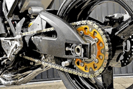 IT NEEDS A TURBO - SUZUKI GSX7/11 IT NEEDS A TURBO - SUZUKI GSX7/11