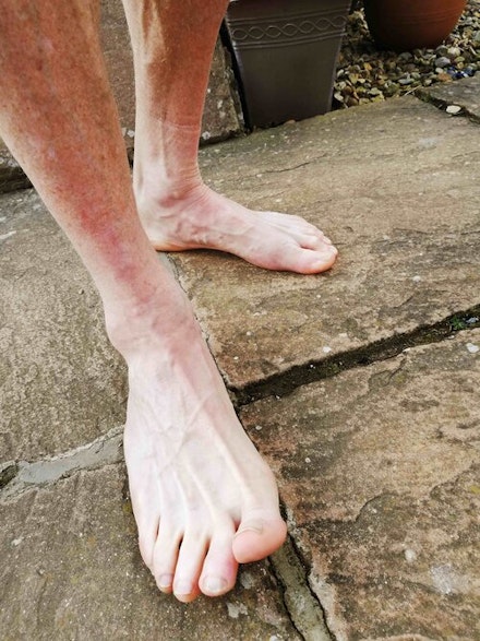 MAKING THE TRANSITION TO BAREFOOT MAKING THE TRANSITION TO BAREFOOT