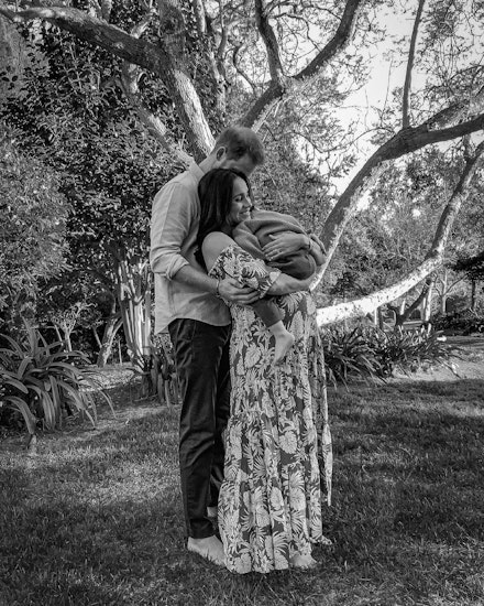 Meghan Markle and prince harry baby announcement Meghan Markle and prince harry baby announcement
