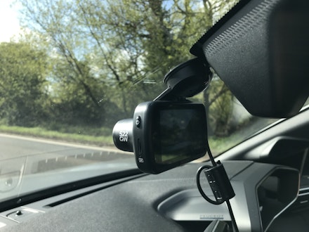 Nextbase 522GW mounted on windscreen Nextbase 522GW mounted on windscreen