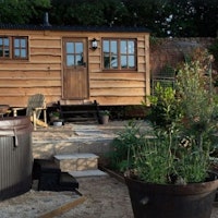 Luxury Shepherds Hut, Chew Valley