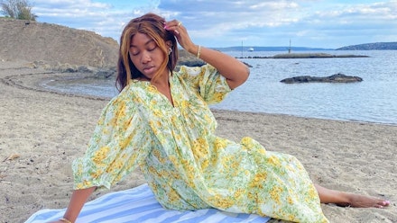 summer dressing without showing skin