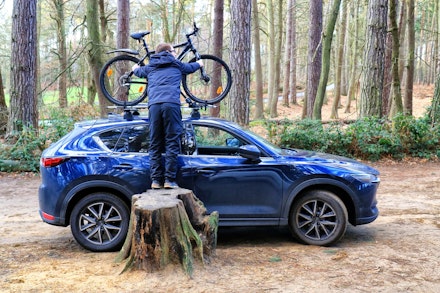 Fitting a bike to the roof of a Mazda CX-5 Fitting a bike to the roof of a Mazda CX-5