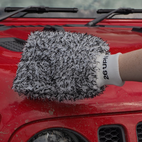 26JPN Microfibre Wash Mitt