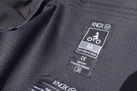 Knox Urbane Pro CE label Knox Urbane Pro CE label
