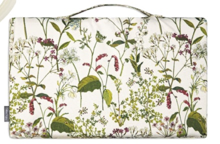 Celina Digby garden kneeler £26.99 Celina Digby 0161 820 4351; www.celinadigby.co.uk Celina Digby garden kneeler £26.99 Celina Digby 0161 820 4351; www.celinadigby.co.uk