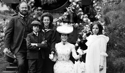 THE RAILWAY CHILDREN THE RAILWAY CHILDREN