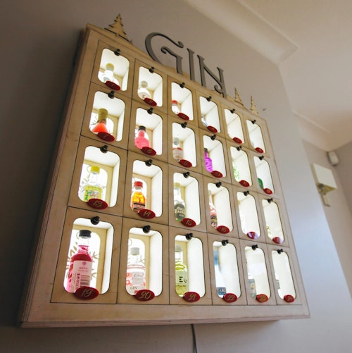 LemonGrassGifts Gin Advent Calendar with Led Lighting