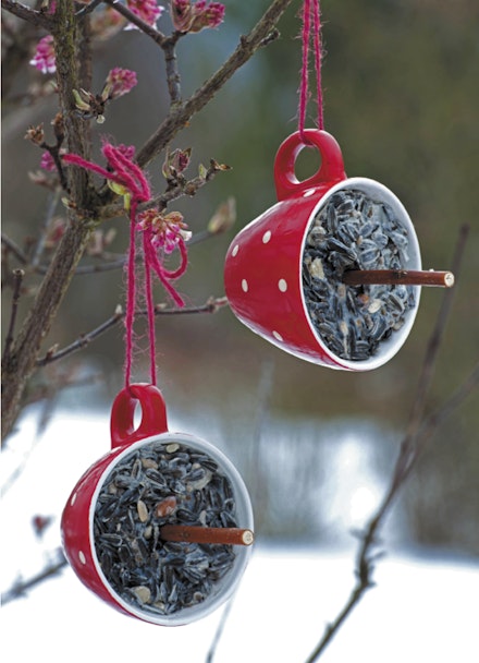 Recycle chipped tea cups into pretty bird feeders Recycle chipped tea cups into pretty bird feeders
