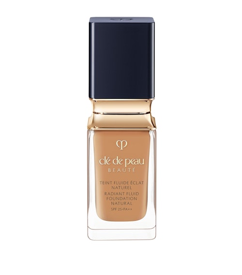 Clu00e9 de Peau Beautu00e9 Radiant Fluid Foundation