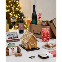 M&S Holiday in a Suitcase Activity Box