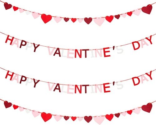 Valentines Felt Heart Garland Banner