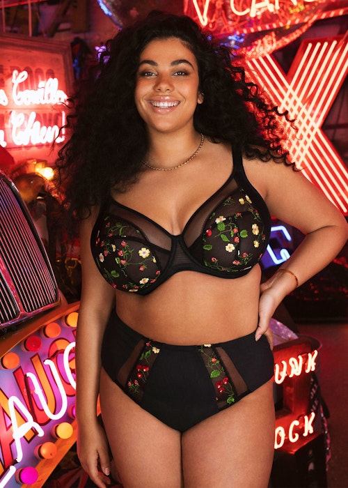 Elomi, Samira Plunge Bra Black, £45