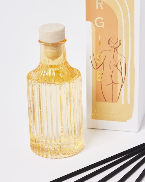 Oliver Bonas, Ephey Energise Bergamot & Mandarin Scented Diffuser, £26.50